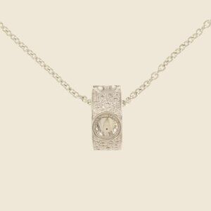 Louis Vuitton Pendentif Empreinte Necklace